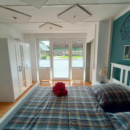 Bennebek - Zwischen Den Meeren